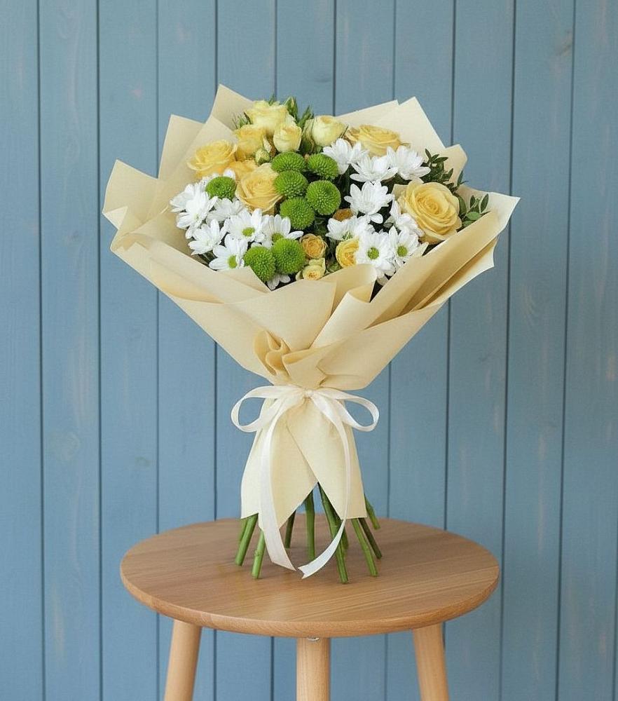 Букет цветов из: Хризантемы и Розы в Борки Новгородская область