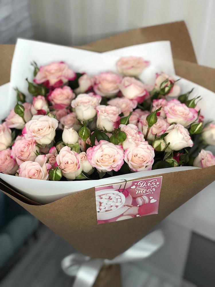 Букет цветов из: Розы в Борки Новгородская область