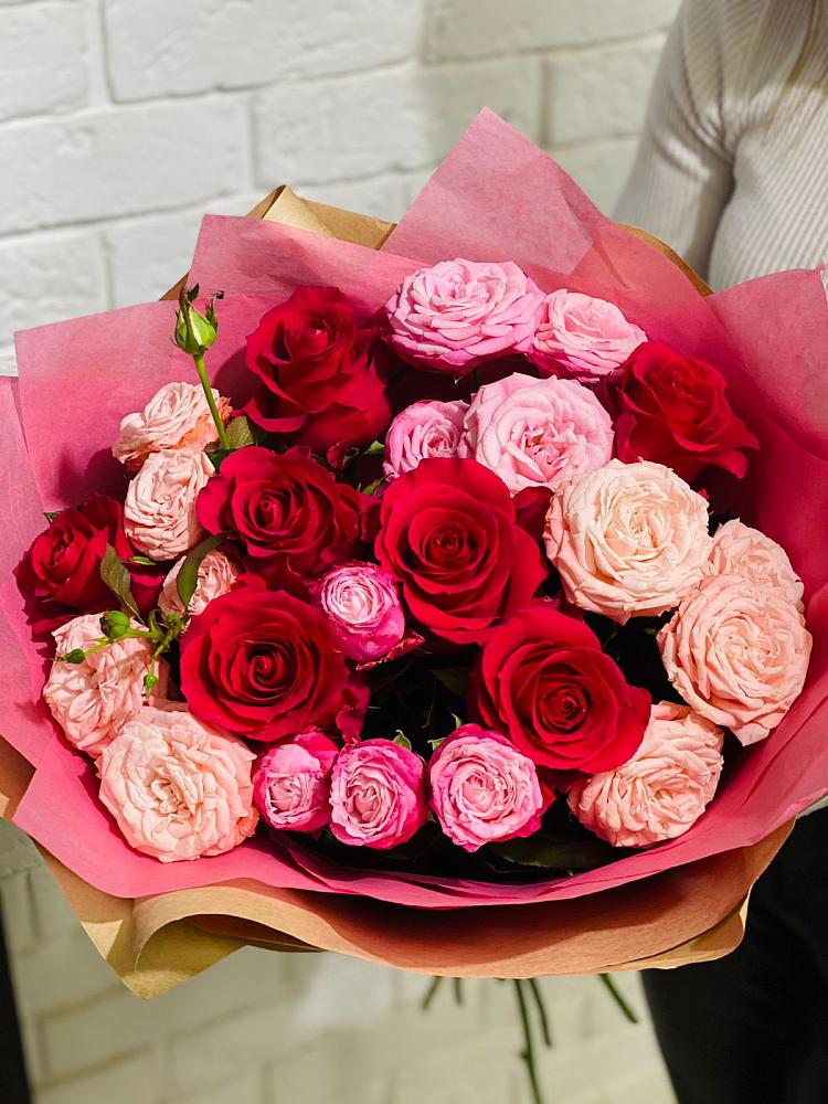 Букет цветов из: Розы в Борки Новгородская область