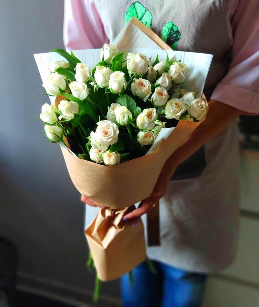 Букет цветов из: Розы в Борки Новгородская область