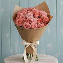 Букет цветов из:  Розы в Борки Новгородская область