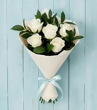 Букет цветов из:  Розы в Борки Новгородская область