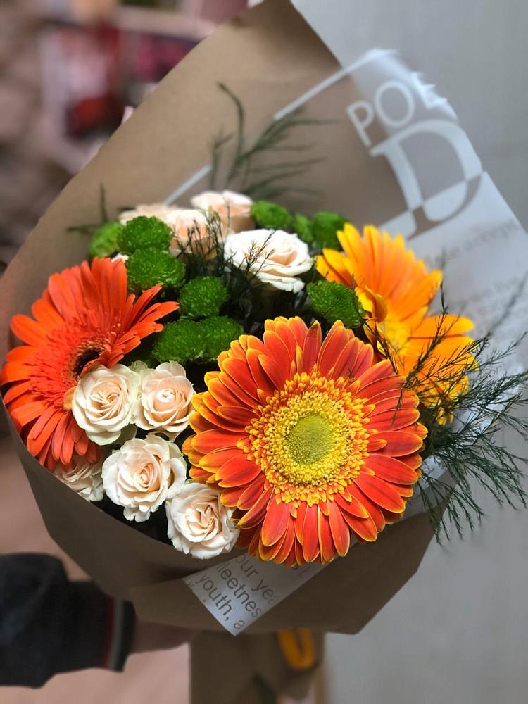 Букет цветов из: Герберы, Хризантемы и Розы в Борки Новгородская область